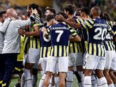 Пятое поражение подряд. "Динамо" на последних секундах проиграло "Фенербахче" на старте Лиги Европы