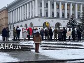 На Майдане Независимости проходит митинг протеста против отставки Залужного. Фото, видео