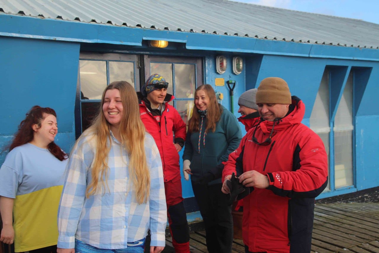 На станцию ​​"Академик Вернадский" прибыла экспедиция