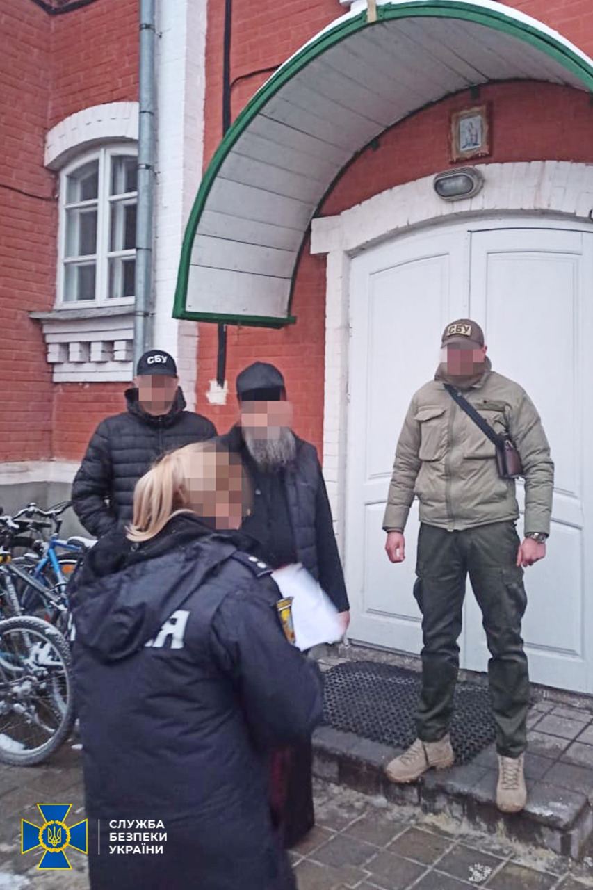 СБУ сообщила о подозрении ректору Почаевской духовной семинарии УПЦ - Шумскому Иову