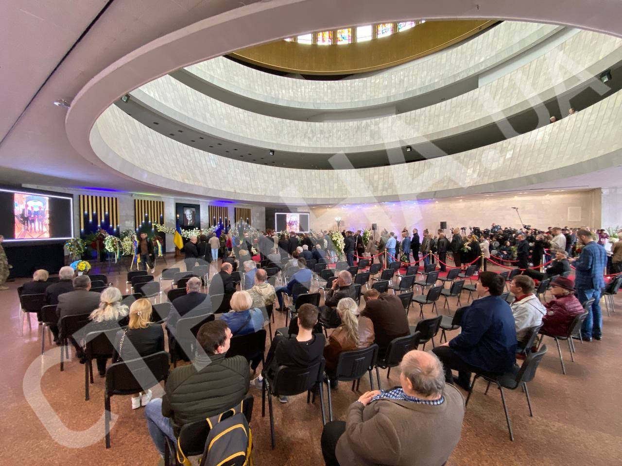 Прощание с Кравчуком. Фото: Страна