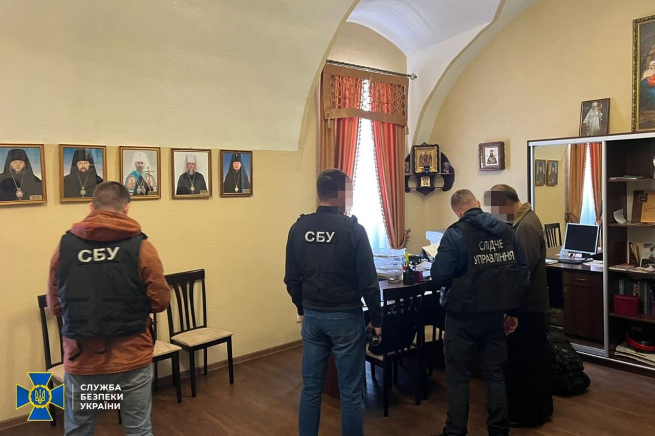 Обыски у митрополита УПЦ Ионафана