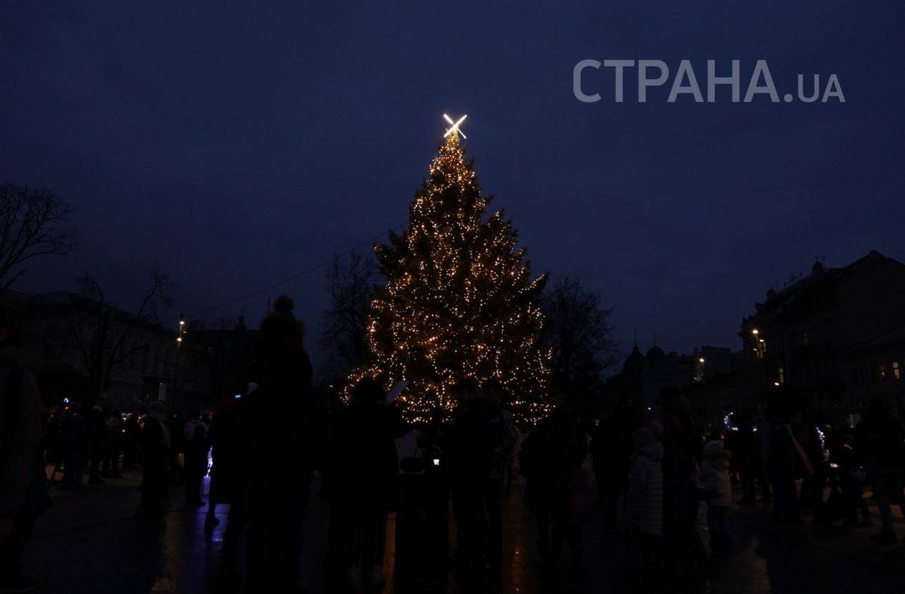 Во Львове празднуют католическое Рождество