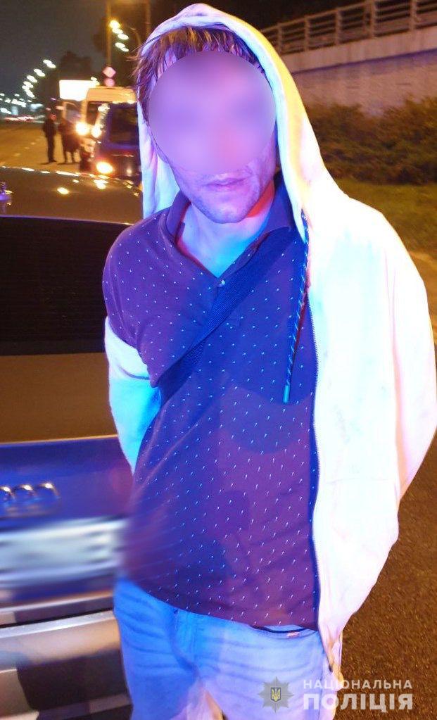 под Киевом пьяный водитель отстреливался от полиции