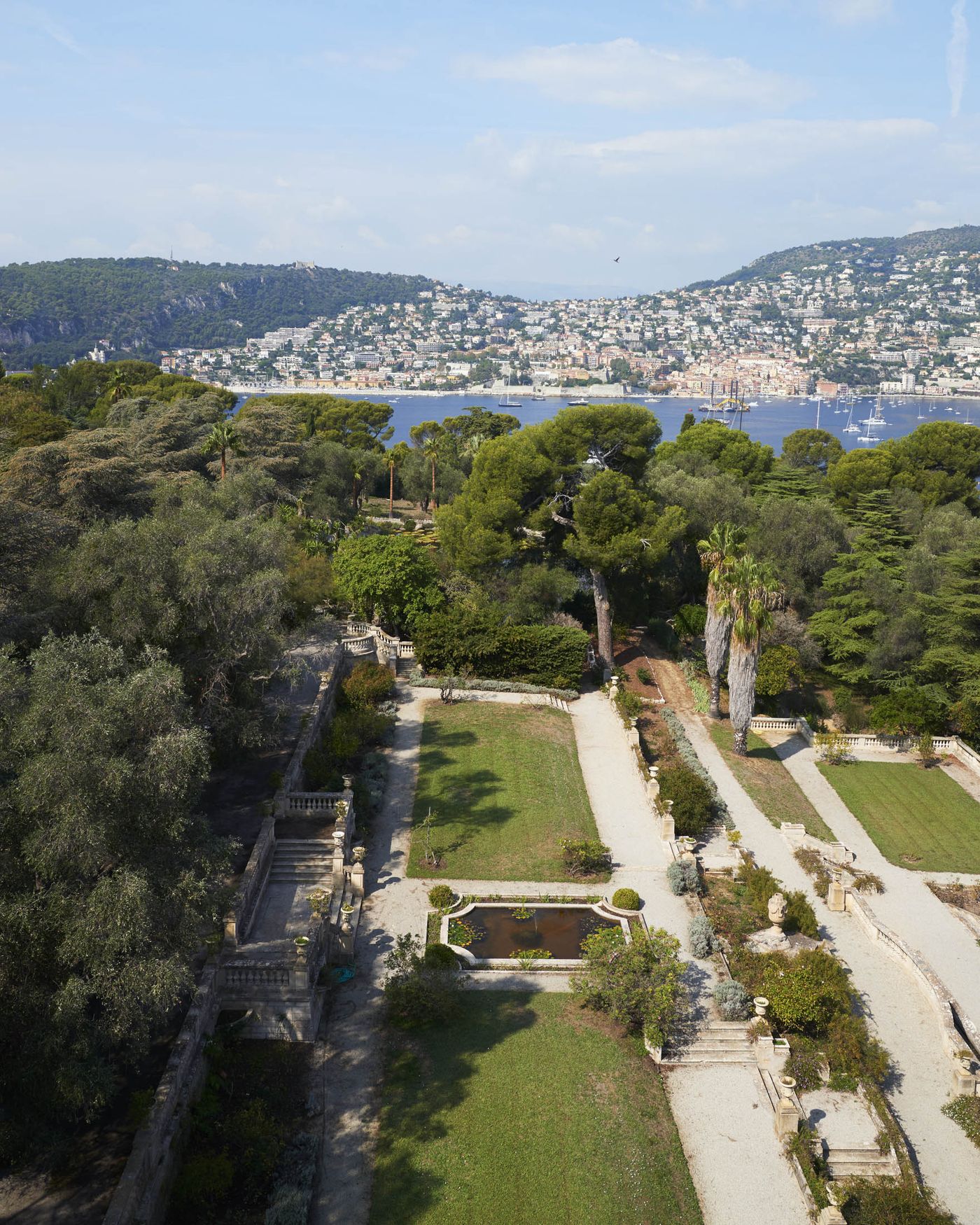 Вилла Les C&egrave;dres