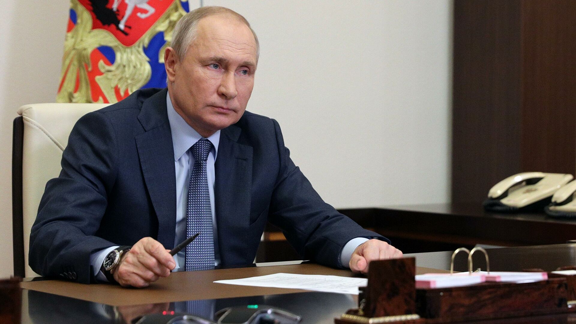 МИД ринулся возражать Путину