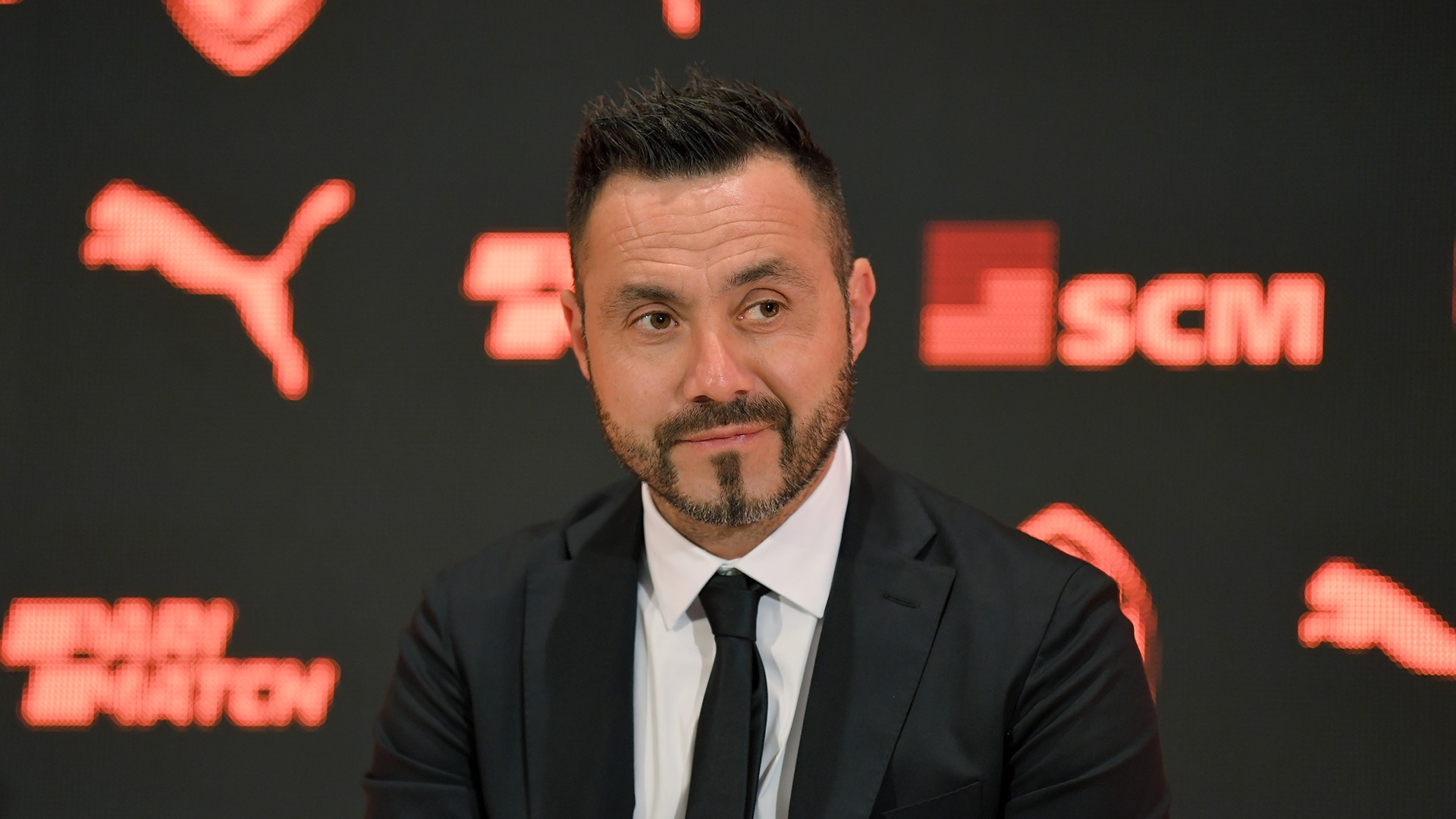 прошла презентация нового главного тренера "Шахтера" Роберто Де Дзерби