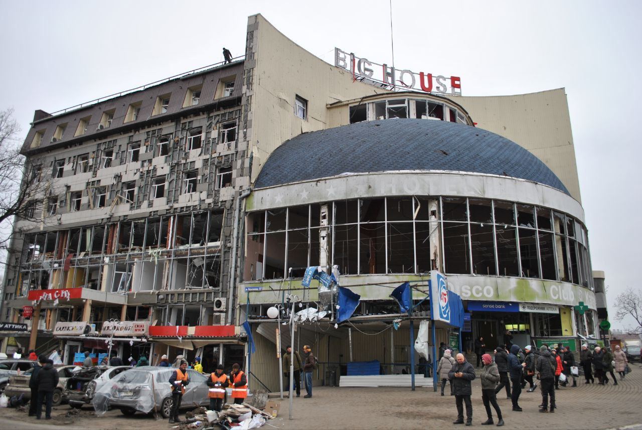 Фото разрушенной гостиницы. Источник - Телеграм