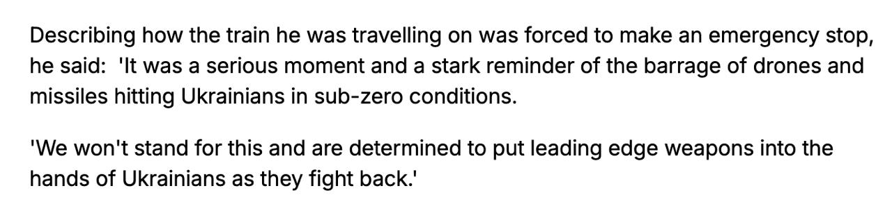 Снимок статьи на dailymail.co.uk - о визите министра обороны в Украину